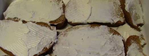 английский хлебный пудинг с луком-пореем. Шаг 2