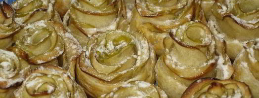 десерт из слоеного теста белые розы. Шаг 6