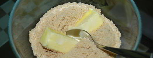 десерт приторный порошок с фруктами. Шаг 2