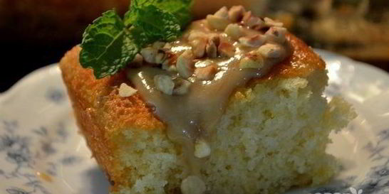 Десерт с мороженым бэйлисом и пралине