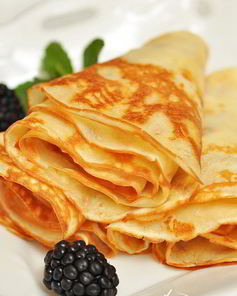 Десертные крепы — сладкие блинчики на сливках