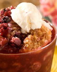 Грушевый крамбл с клюквой