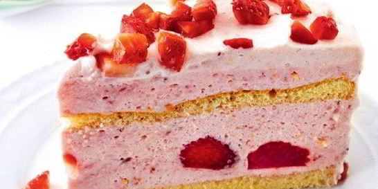 Клубничный бисквитный пудинг