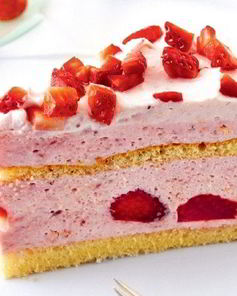 Клубничный бисквитный пудинг