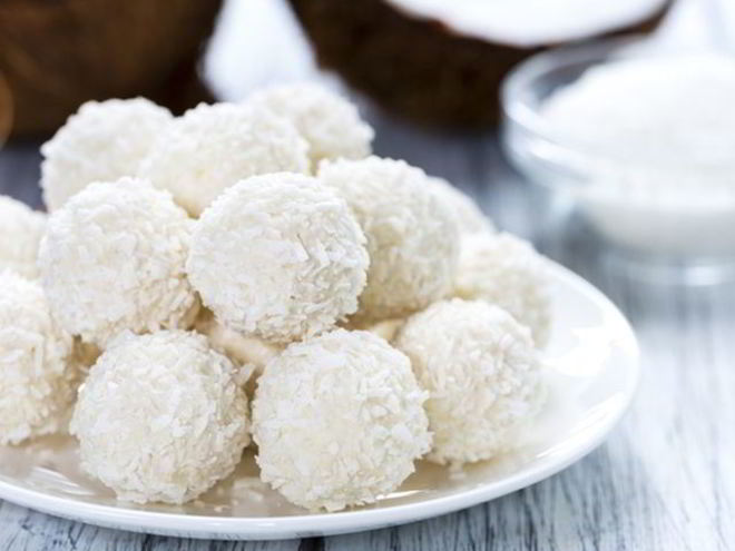 Рецепт кокосовых конфет с миндалем