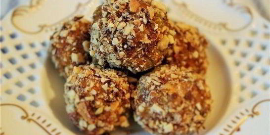 Конфеты из сухофруктов и миндаля