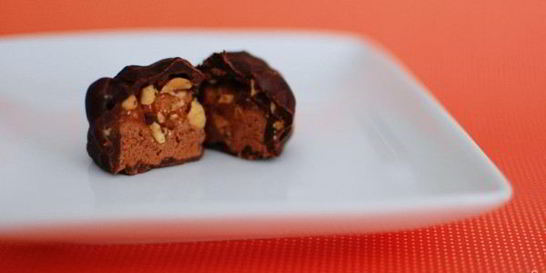 Конфеты Сникерс