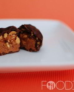 Конфеты Сникерс