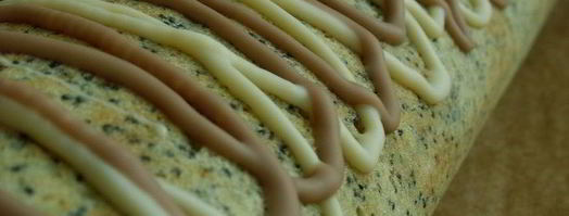 апельсиново-маковый рулет с кремом из маскарпоне. Шаг 12