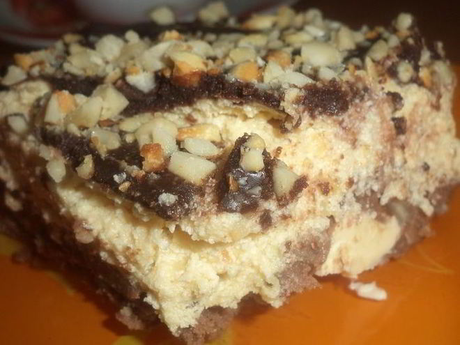 Рецепт арахисового десерта с карамельным кремом и шоколадной глазурью без выпечки