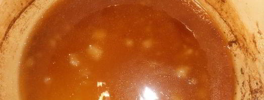 арахисовый десерт с карамельным кремом и шоколадной глазурью без выпечки. Шаг 3