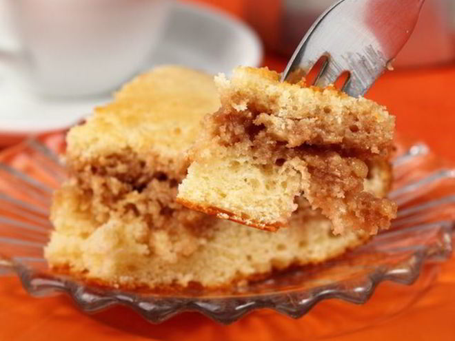 Рецепт бисквита с яблоками и кофейным кремом