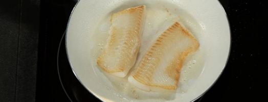 филе камбалы со сливочным кремом и красным картофельным пюре. Шаг 6