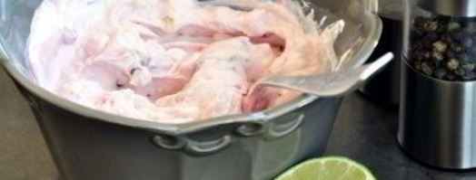 картофельные корзинки с лососем и творожно-брусничным кремом. Шаг 5