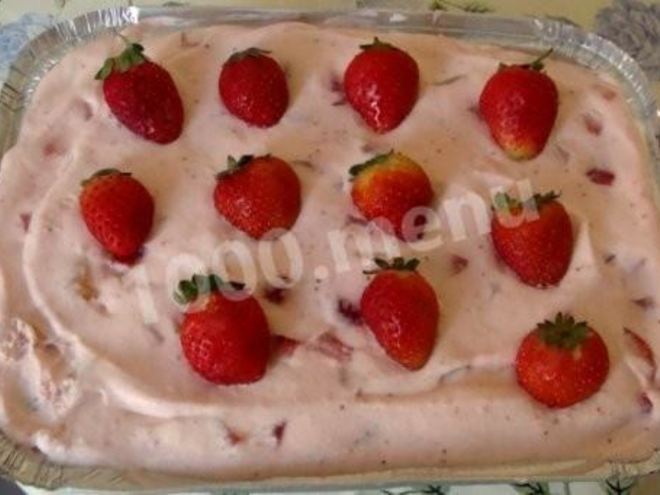 Рецепт клубничного крема для торта