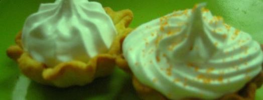 корзиночки с бананами и белковым кремом. Шаг 6