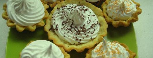 корзиночки с бананами и белковым кремом. Шаг 7