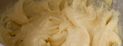 шу с заварным и малиновым кремом. Шаг 8