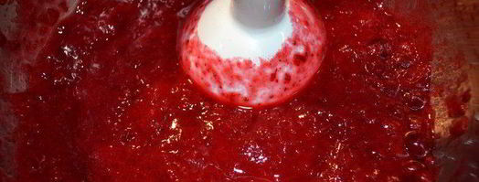 мильфей с брусничным желе с медом, кремом муслин и свежими ягодами. Шаг 3