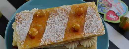 мильфей с брусничным желе с медом, кремом муслин и свежими ягодами. Шаг 9