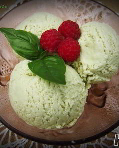 Базиликовое мороженое