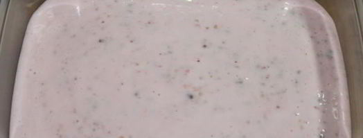 домашнее йогуртовое мороженое с клубникой и киноа. Шаг 4