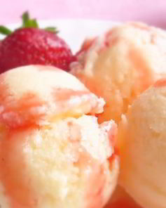 Домашнее мороженое из трех ингредиентов