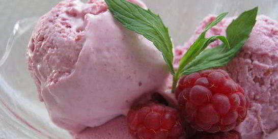 Фруктовое мороженое со сгущенкой