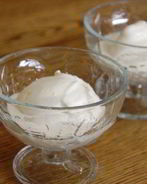 Лимонно-сметанное мороженое