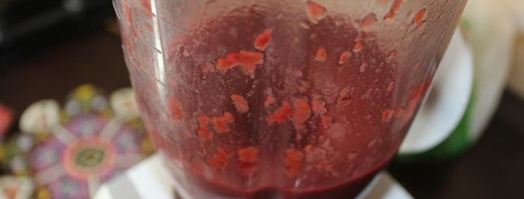 молочное мороженое с малиновым конфи. Шаг 4