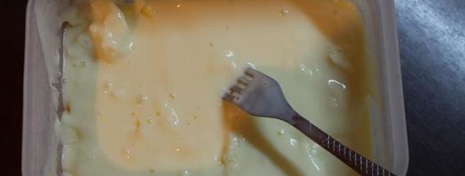 молочное мороженое с малиновым конфи. Шаг 10