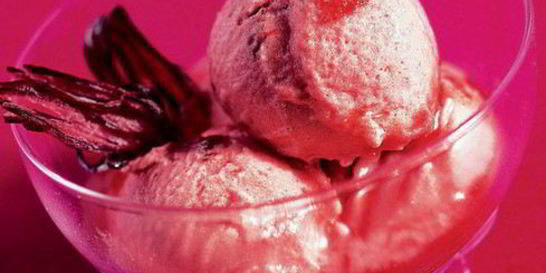 Мороженое клубника-каркаде