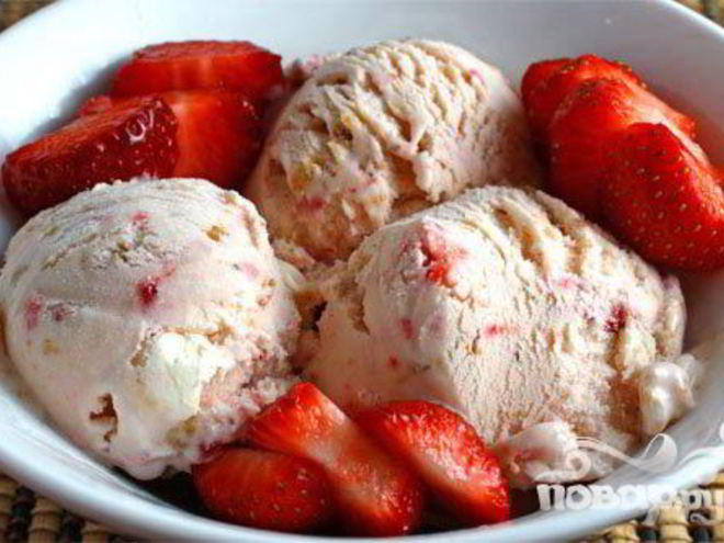 Рецепт мороженого пьяная клубника