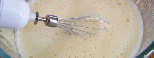 мороженое с карамелизированными абрикосами. Шаг 3