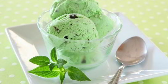 Мятный пломбир с шоколадом