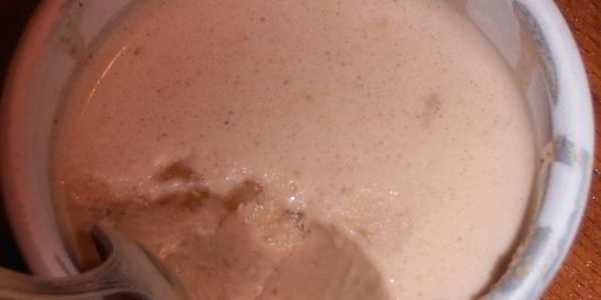 Ореховое мороженое с апельсиновыми цукатами и шоколадом