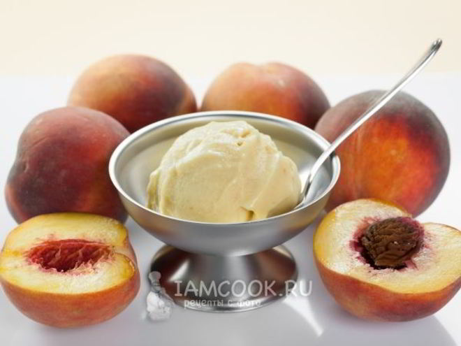 Рецепт персикового мороженого для фризера