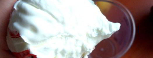 прохладный коктейль из мороженого с черникой. Шаг 2