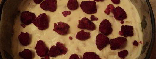 торт-мороженое с меренгой и фруктами. Шаг 10