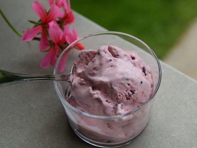 Рецепт ягодного мороженого