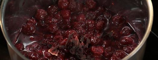 кальмар с муссом из лосося под вишневым соусом. Шаг 4