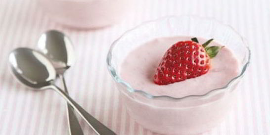 Клубничный зефирный мусс