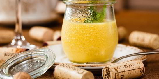 Легкий мусс из манго