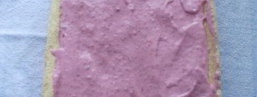 рулет с клубничным муссом. Шаг 11