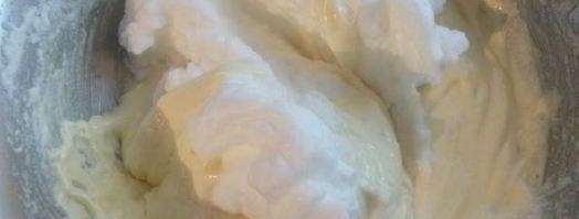 рулет с клубничным муссом. Шаг 4