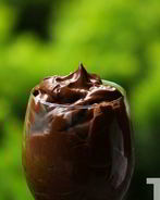 Шоколадный мусс с авокадо