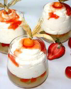 Винное желе с нежным рисовым муссом и томатно-ягодным соусом