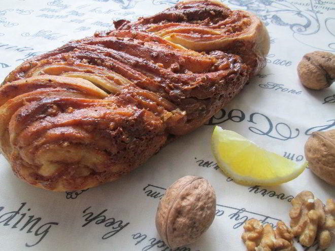 Рецепт орехового кранца с вареной сгущенкой