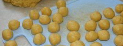 орешки со сгущенкой классические. Шаг 4