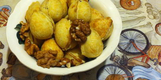 Орешки со сгущенкой